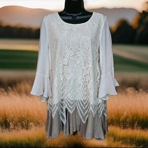 Paisley Vine Womens Small Blouse Cream Lace Tunic 3/4 Bell Sleeve Bohemian